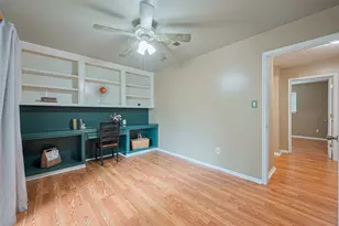 3319 Sycamore Springs Dr, Houston, TX 77339 - Photo 20