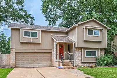 3319 Sycamore Springs Drive, Houston, TX 77339 - Photo 26