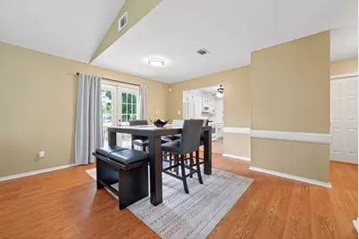 3319 Sycamore Springs Drive, Houston, TX 77339 - Photo 6