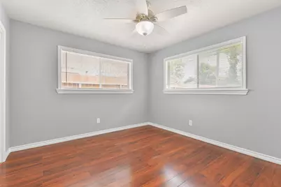 7405 Carver Avenue, Texas City, TX 77591 - Photo 32