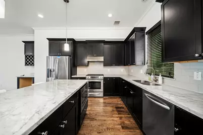 22 Hermann Park Court, Houston, TX 77021 - Photo 6