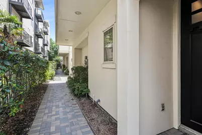 22 Hermann Park Court, Houston, TX 77021 - Photo 24