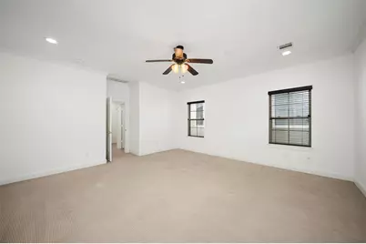 22 Hermann Park Court, Houston, TX 77021 - Photo 18