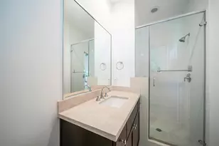 22 Hermann Park Ct, Houston, TX 77021 - Photo 20