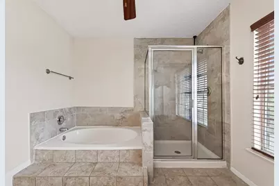 3102 Lakefield Way, Sugar Land, TX 77479 - Photo 24