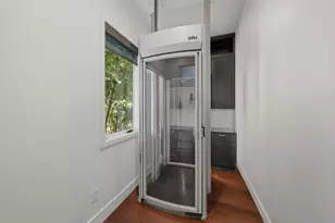 3332 Ozark St, Houston, TX 77021 - Photo 6