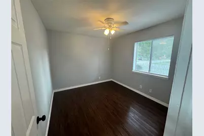 1221 Houston Street #1, Rosenberg, TX 77471 - Photo 6