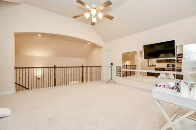 66 N Swanwick Place, Tomball, TX 77375 - Photo 38