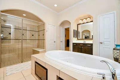 66 N Swanwick Place, Tomball, TX 77375 - Photo 30
