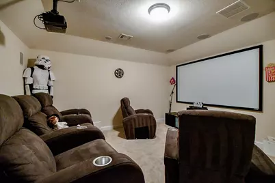 66 N Swanwick Place, Tomball, TX 77375 - Photo 36