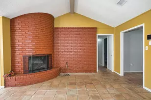 436 Forest Dr, Lake Jackson, TX 77566 - Photo 6