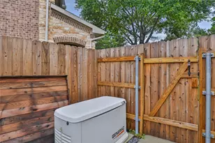 17006 Canton Hills Ct, Humble, TX 77346 - Photo 14