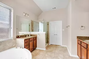 17006 Canton Hills Ct, Humble, TX 77346 - Photo 32