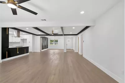 903 Rosewood Drive, Baytown, TX 77520 - Photo 14