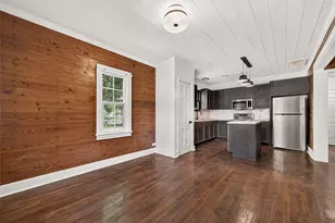321 S Arcola St, Angleton, TX 77515 - Photo 8