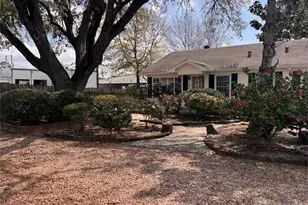 809 W Semands, Conroe, TX 77301 - Photo 4