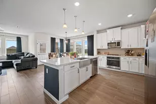 14910 Lake Shore Ave, Baytown, TX 77523 - Photo 10