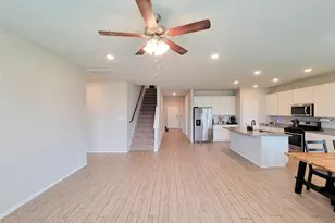 24811 Crimson Pine Dr, Houston, TX 77336 - Photo 10