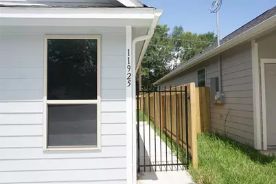 11925 Nelwood, Willis, TX 77318 - Photo 2