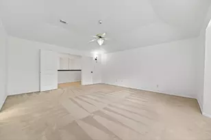 2431 Parkwood Ln, Sugar Land, TX 77479 - Photo 20