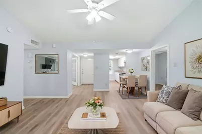 9715 Courben Lane, Houston, TX 77078 - Photo 2