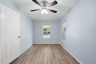 9715 Courben Ln, Houston, TX 77078 - Photo 14