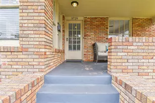 3729 Ave S 1/2, Galveston, TX 77550 - Photo 6