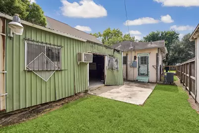 705 Ridge Street, Houston, TX 77009 - Photo 4