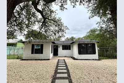 260 S East Avenue, New Braunfels, TX 78130 - Photo 2