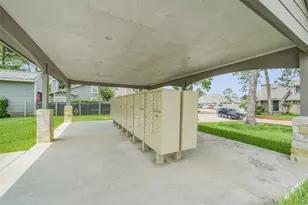 6333 Shadow Tree Dr, Houston, TX 77035 - Photo 36
