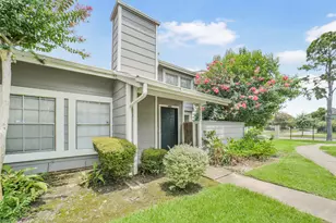 6333 Shadow Tree Dr, Houston, TX 77035 - Photo 1