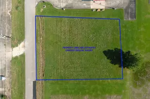 1100 6th St, La Porte, TX 77571 - Photo 1