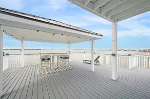 1322 Outrigger, Tiki Island, TX 77554 - Photo 36