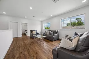 2122 Banks St, Houston, TX 77098 - Photo 10
