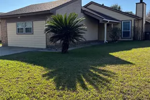 4502 Haiti Ln, Pasadena, TX 77505 - Photo 2