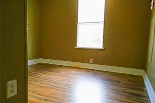 2501 Mcdonald Rd, Oyster Creek, TX 77541 - Photo 8
