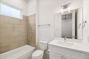 1222 W 21st St, Houston, TX 77008 - Photo 16