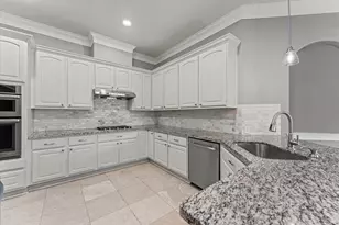 2906 Royal Oaks Green, Houston, TX 77082 - Photo 6