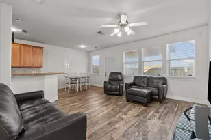 11931 Keystone Spring Way, Houston, TX 77089 - Photo 6