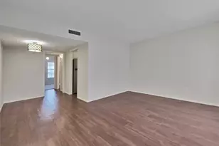 600 19th St, Galveston, TX 77550 - Photo 2