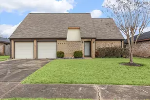 2230 Quail Valley E Dr, Missouri City, TX 77459 - Photo 1