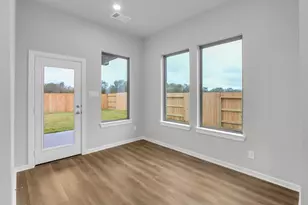 149 Angelina Trl, Dayton, TX 77535 - Photo 16