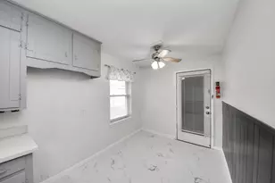 1907 Marguerite Ln, Pasadena, TX 77502 - Photo 8