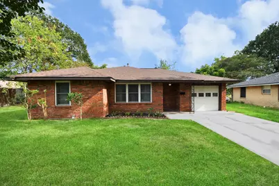 1907 Marguerite Lane, Pasadena, TX 77502 - Photo 1