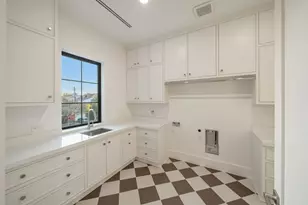 2538 Addison Rd, Houston, TX 77030 - Photo 42