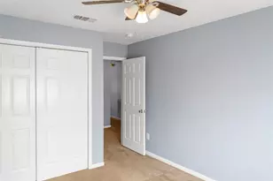 1405 El Camino Village Dr, Webster, TX 77058 - Photo 32