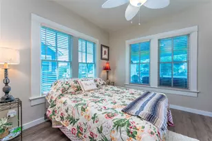 2314 34th St, Galveston, TX 77550 - Photo 12