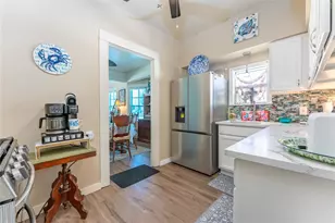 2314 34th St, Galveston, TX 77550 - Photo 8