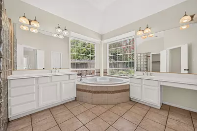 3215 Quiet Lake Drive, Katy, TX 77450 - Photo 20