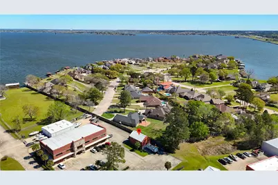 90 Beach Walk Boulevard, Conroe, TX 77304 - Photo 10